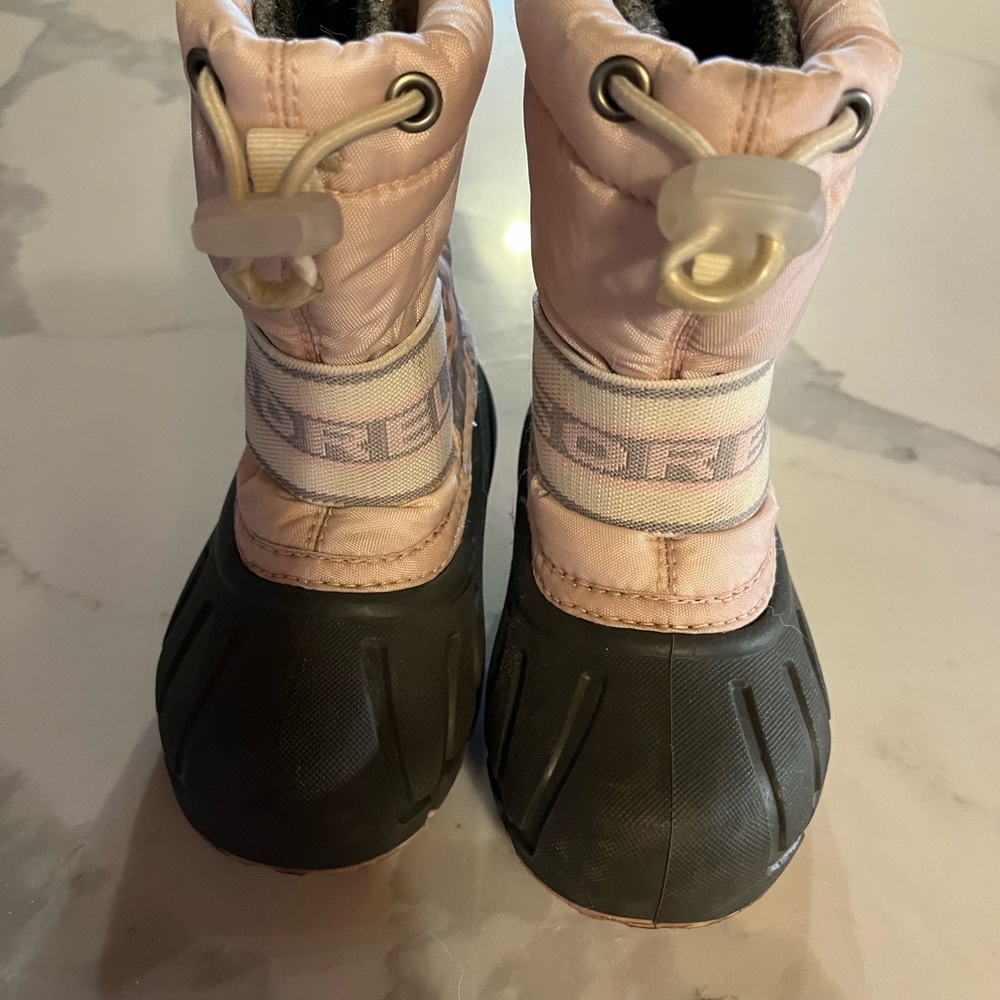 Sorel winter snow boots pink/gray size 7